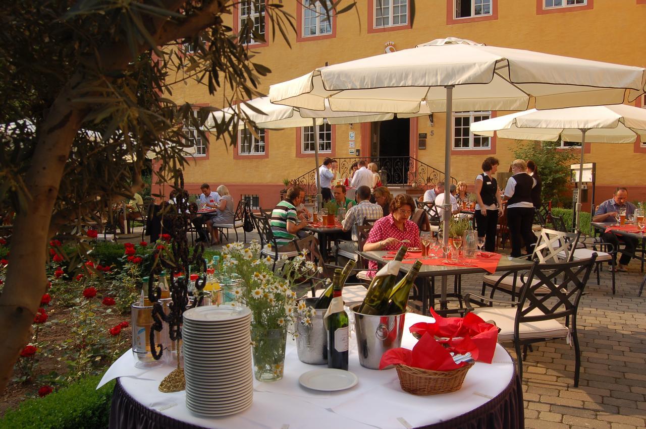 Schlosshotelgedern Exterior photo
